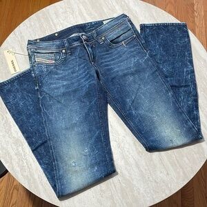 NWT Diesel Lowky Jeans *27/32
